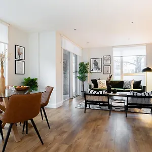 The Hoxton Docks - Modern & Bright 1bdr Flat With Study & Balcony Apartment